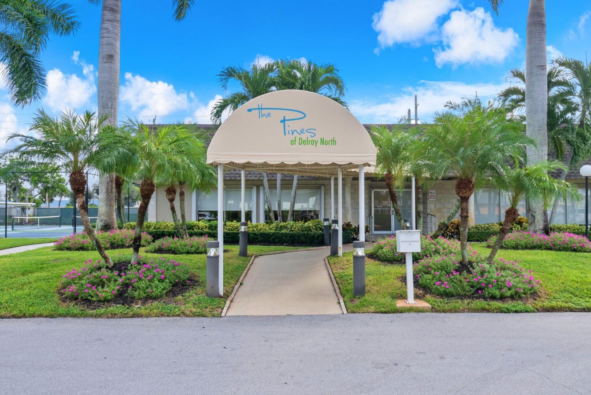 1740 NW 19th Terrace, Unit 202, Delray Beach, FL 33445 Photo