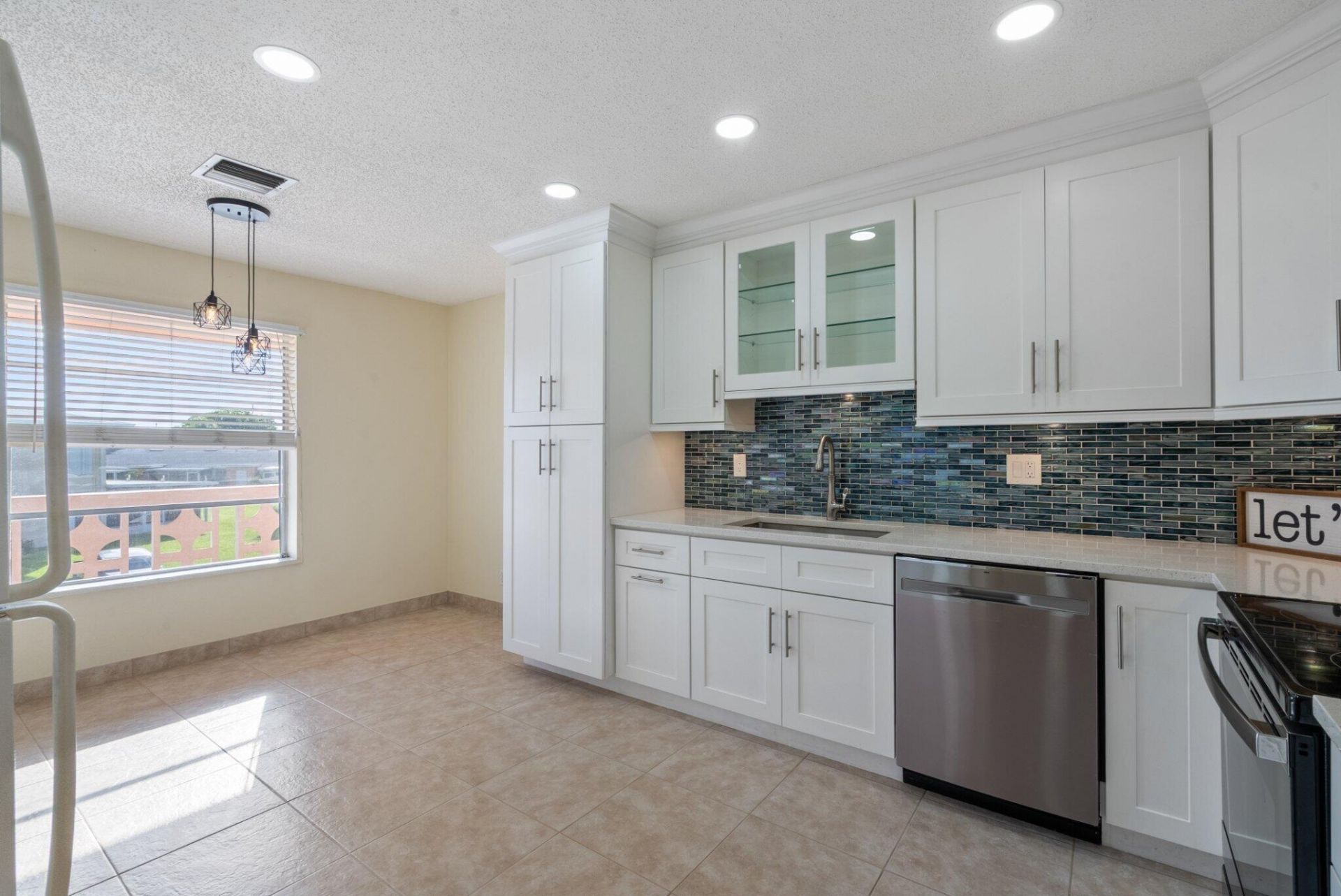 1740 NW 19th Terrace, Unit 202, Delray Beach, FL 33445 Photo