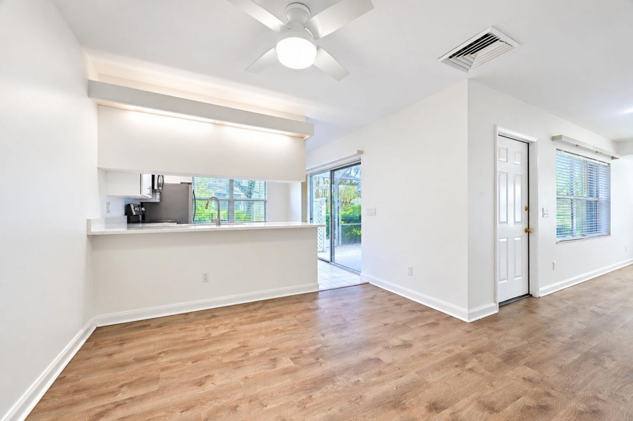 2864 SW Lakemont Place, Palm City, FL 34990 Photo
