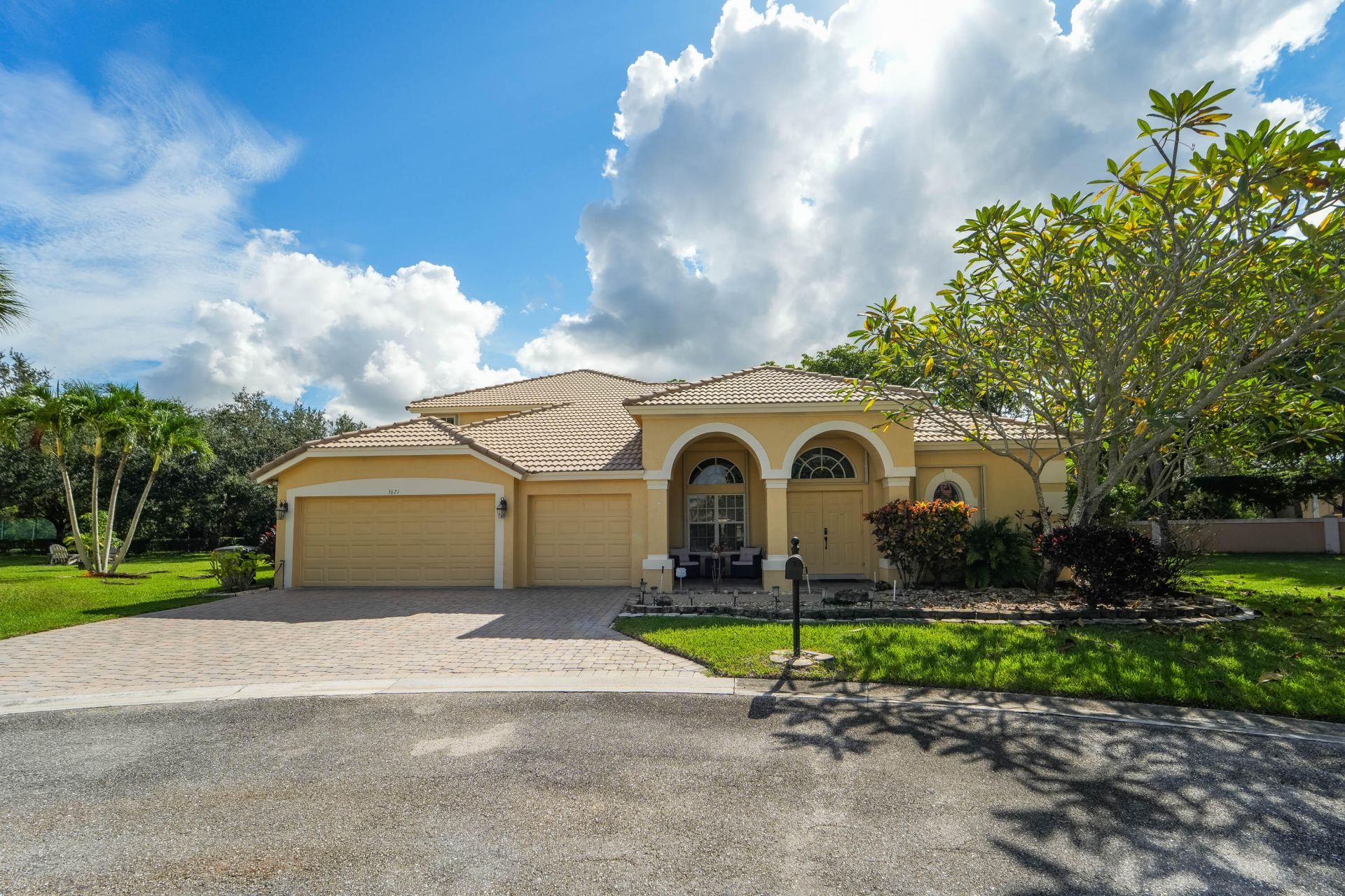 3621 Burchs, West Palm Beach, FL 33411 Photo