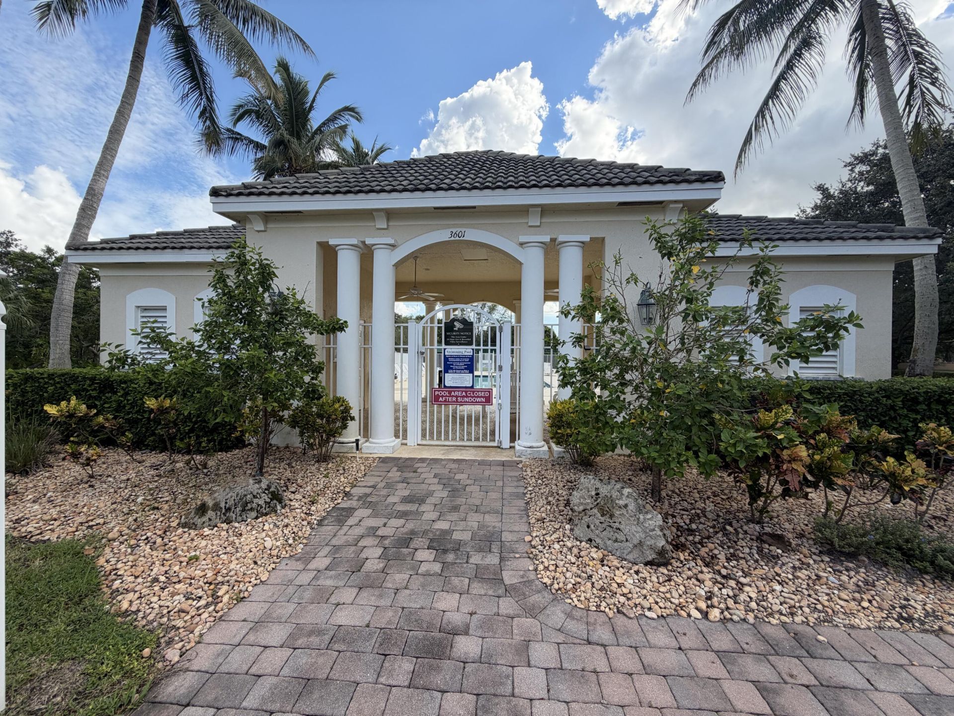 3621 Burchs, West Palm Beach, FL 33411 Photo