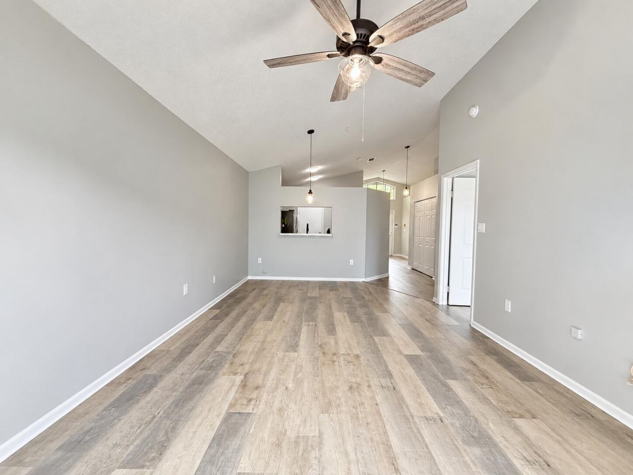 138 SW 159th Way, Sunrise, FL 33326 Photo