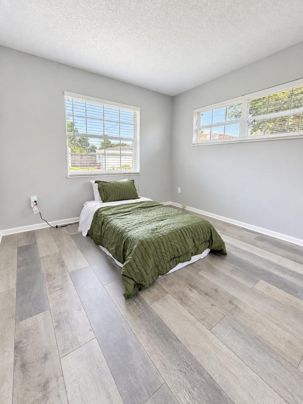 138 SW 159th Way, Sunrise, FL 33326 Photo