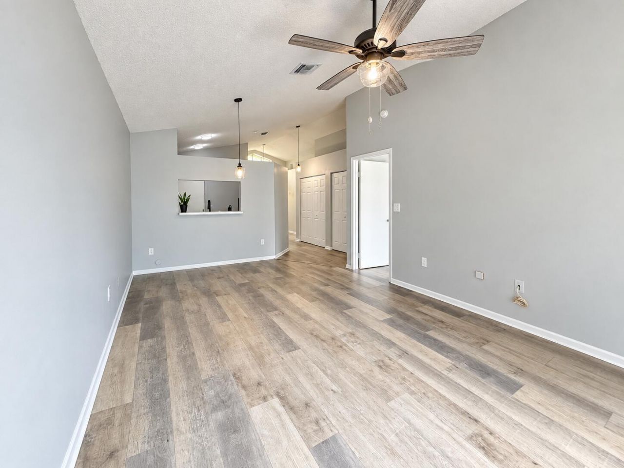 138 SW 159th Way, Sunrise, FL 33326 Photo