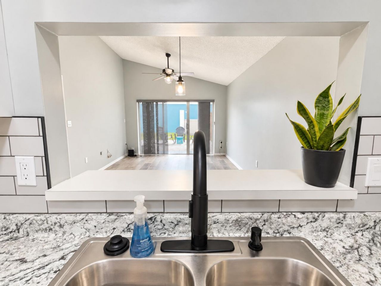138 SW 159th Way, Sunrise, FL 33326 Photo