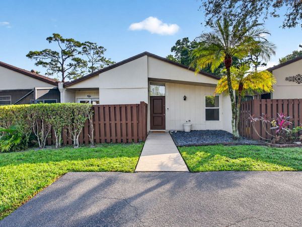 11662 Timbers Way, Boca Raton, FL 33428
