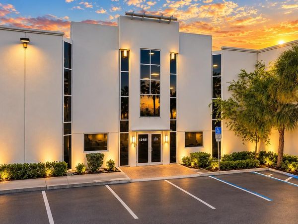 12481 NW 44th Street, Unit 8, Coral Springs, FL 33065