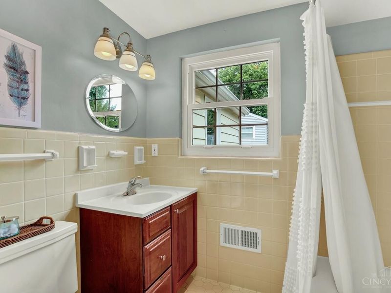 7410 Mar Del Drive, Madeira, OH 45243 Photo 46