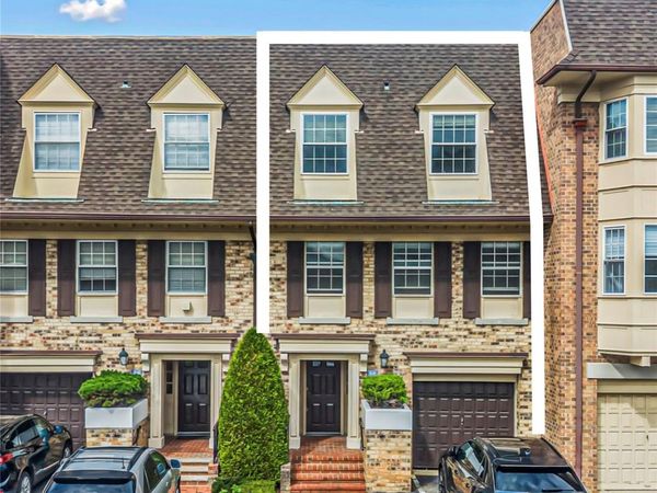 1301 Michael Court , Unit 1624, Bayside, NY 11360