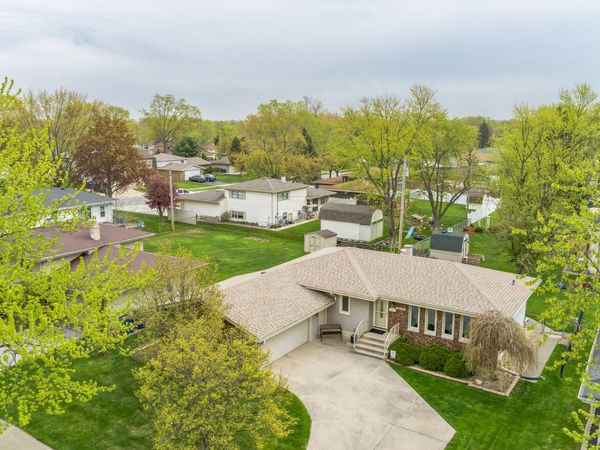 2629 Tulip Tree Lane , Dyer, IN 46311