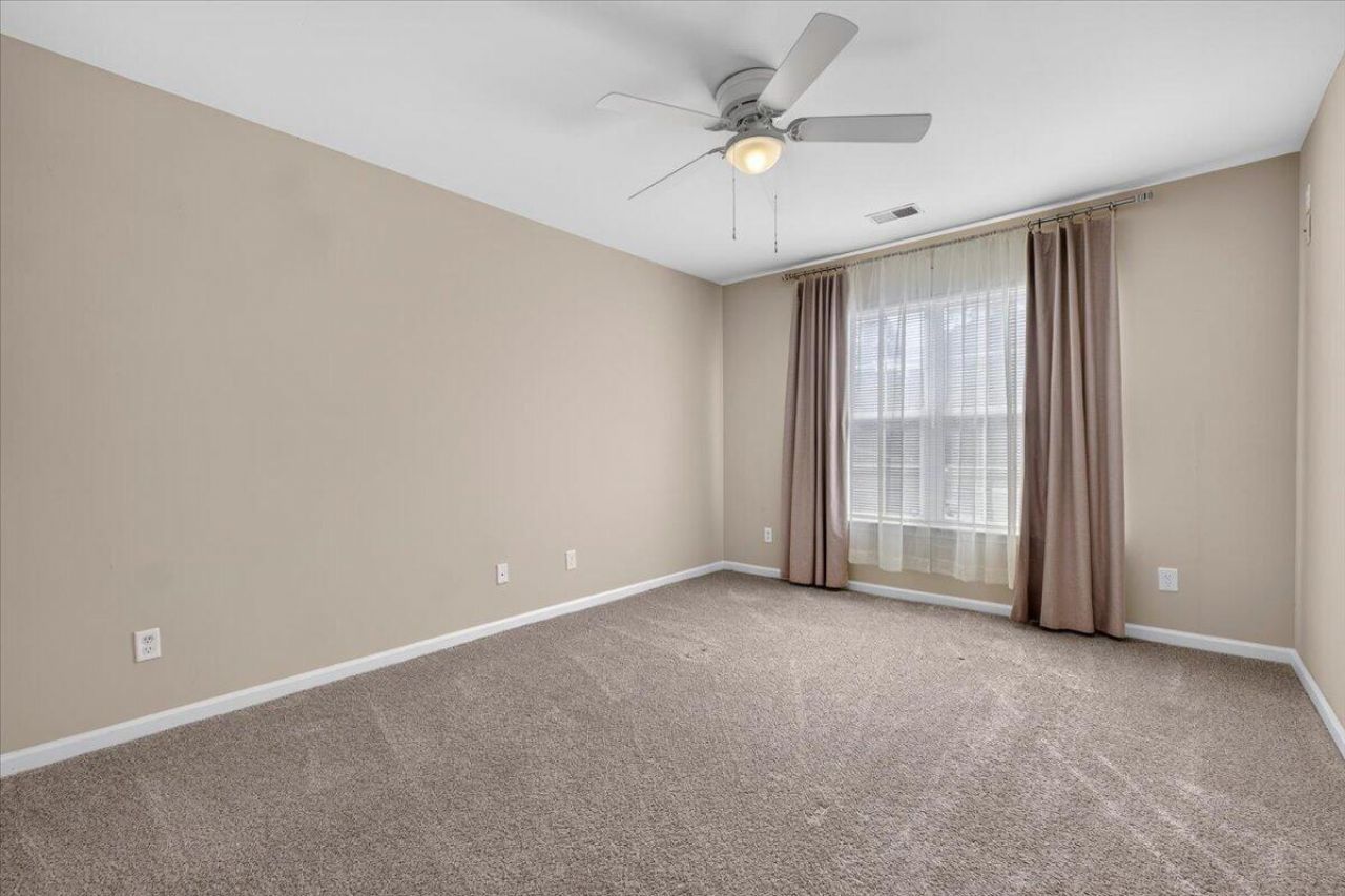 9032 Maple Grove Drive Photo 15