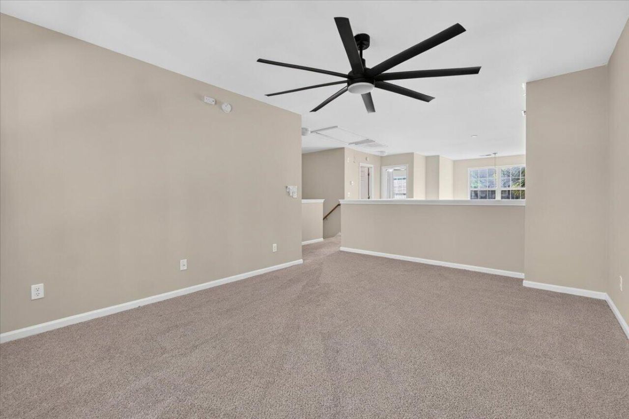 9032 Maple Grove Drive Photo 8