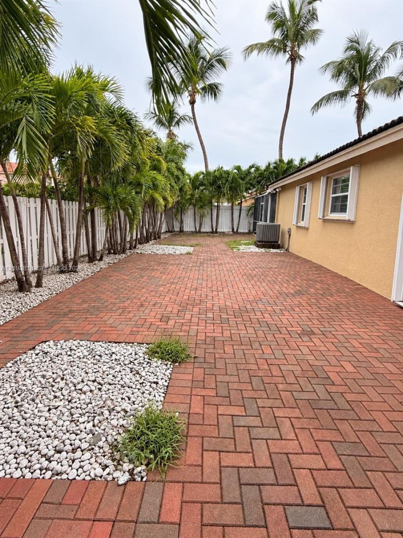 5292 SW 38th Ave , Hollywood, FL 33312 Photo
