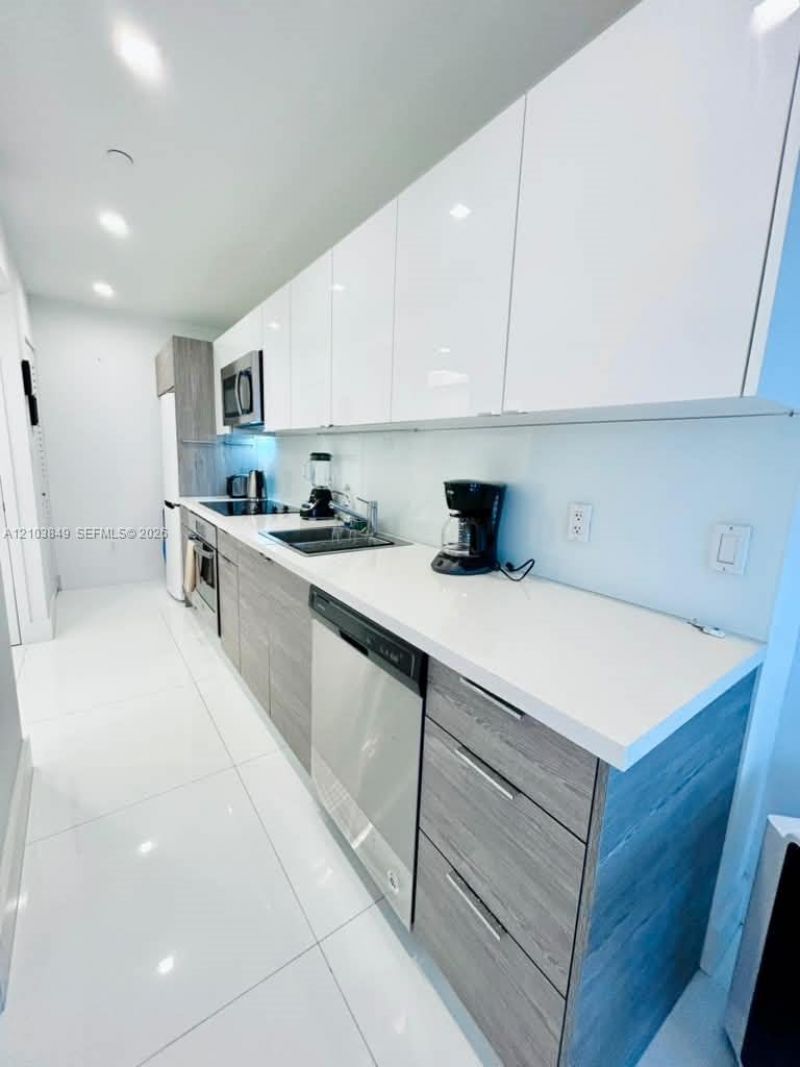 100 Lincoln Rd , Unit 1645, Miami Beach, FL 33139 Photo