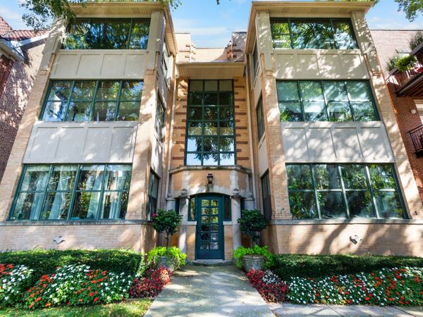 4715 N Beacon Street , Unit 2N, Chicago, IL 60640