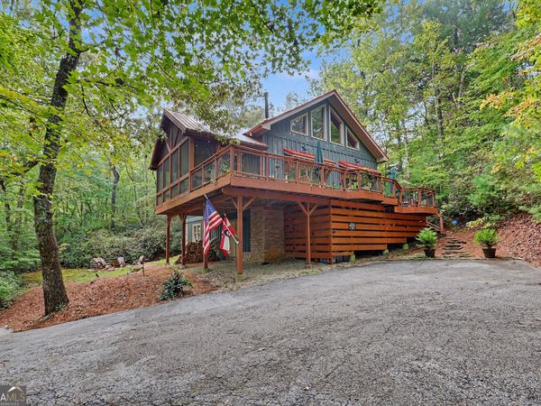 79 Beachside Lane, Lakemont, GA 30552