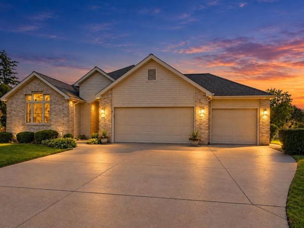 103 Matthew Cove, Auburn, IN 46706