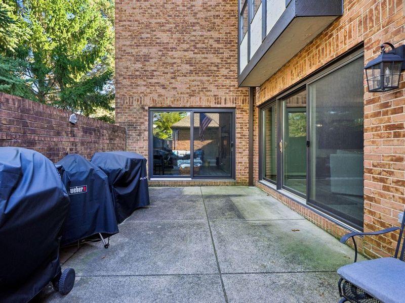 1221 Fountaine Drive, Columbus, OH 43221 Photo 60
