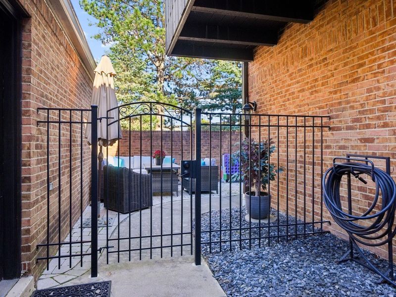 1221 Fountaine Drive, Columbus, OH 43221 Photo 65