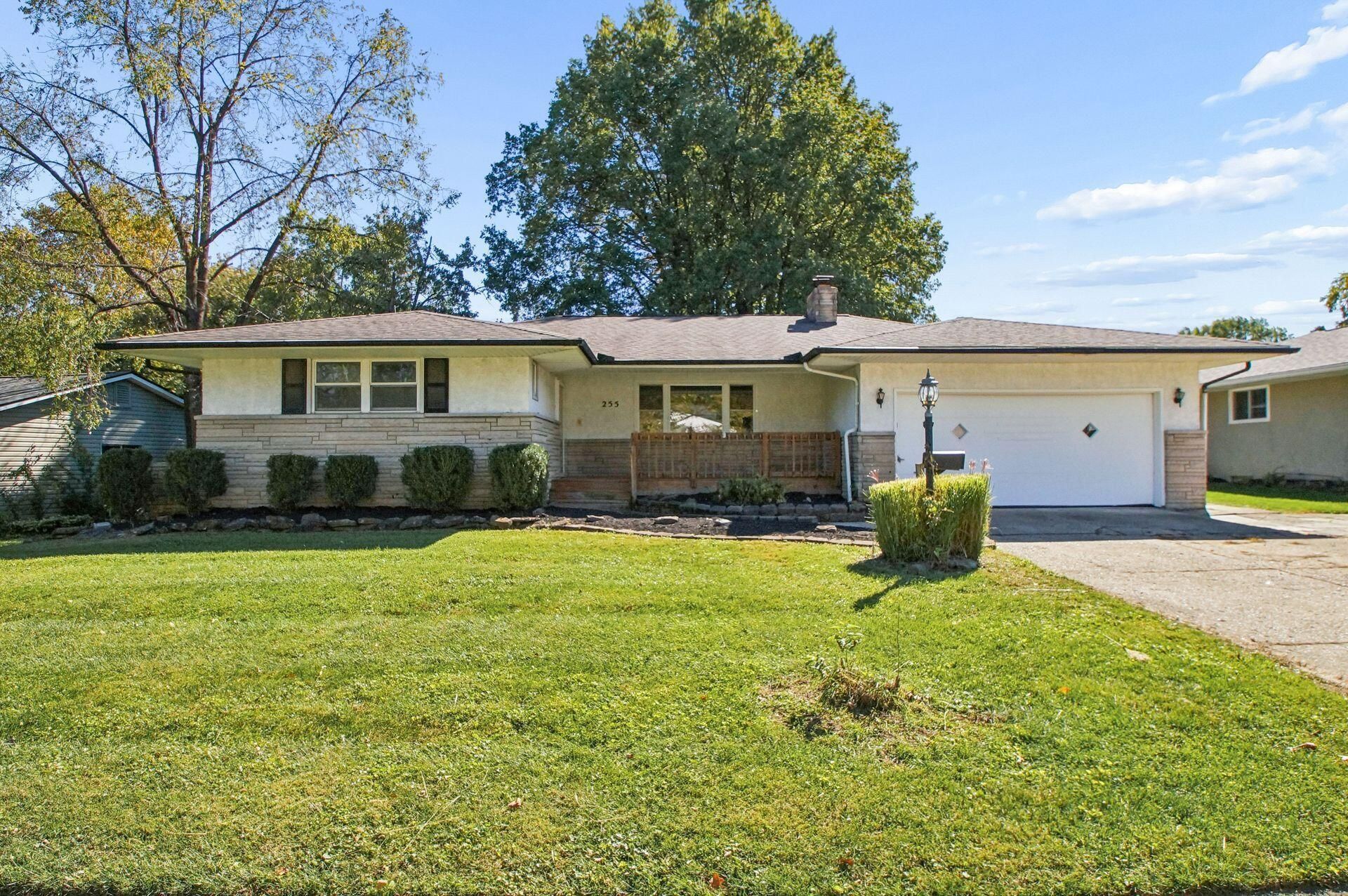 255 Hermitage Road, Columbus, OH 43230 Main Photo