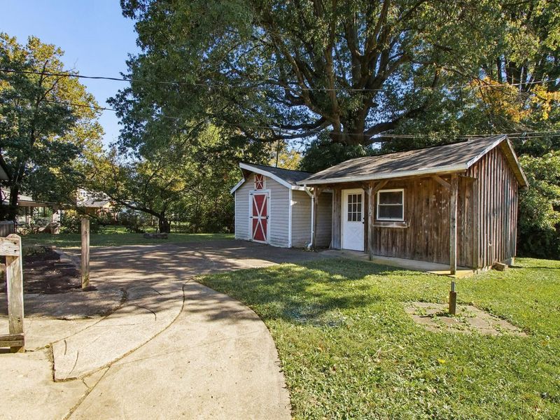 255 Hermitage Road, Columbus, OH 43230 Photo 31