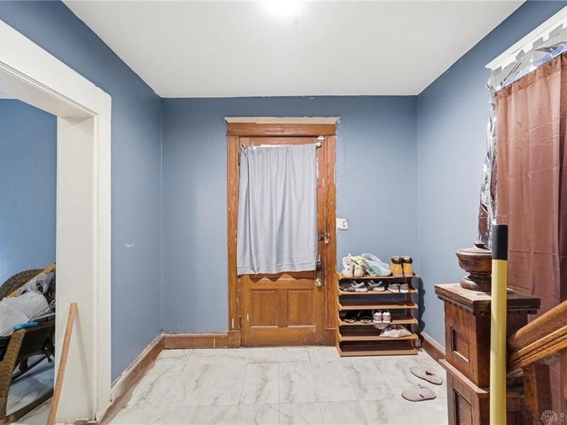 294 Avalon Street, Cincinnati, OH 45216 Photo 5