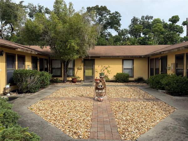 2006 7TH AVENUE W, Unit B, BRADENTON, FL 34205