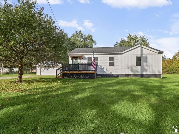 12667 B Street, La Salle, MI 48145