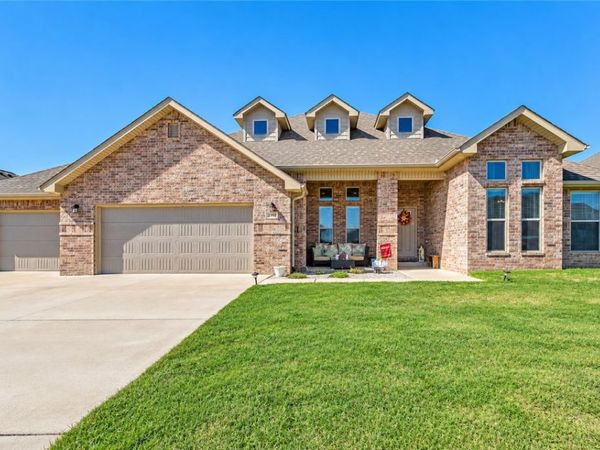 2311 Jazz Avenue , Centerton, AR 72712