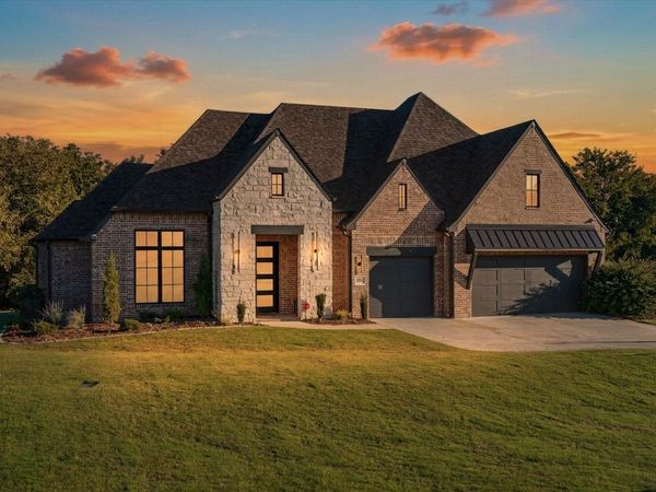 9597 E Bond Drive, Claremore, OK 74017