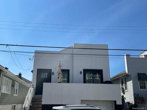 69 Rochester Avenue , Long Beach, NY 11561
