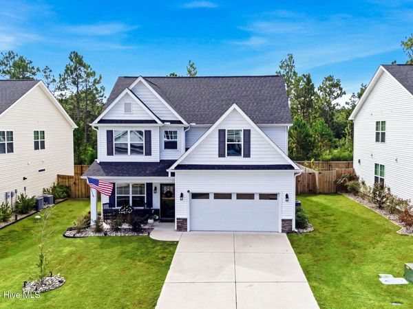 2602 Longleaf Pine Circle, Leland, NC 28451