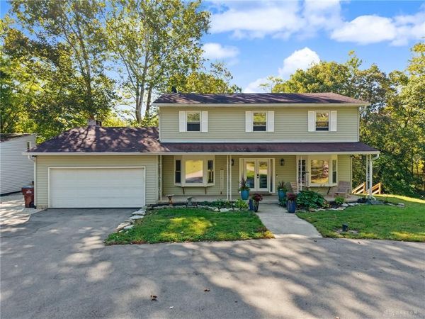 1464 Hilltop Road, Beavercreek Township, OH 45385