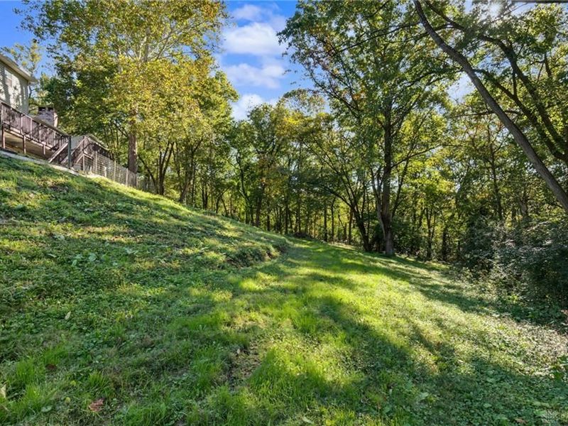 1464 Hilltop Road, Beavercreek Township, OH 45385 Photo 13