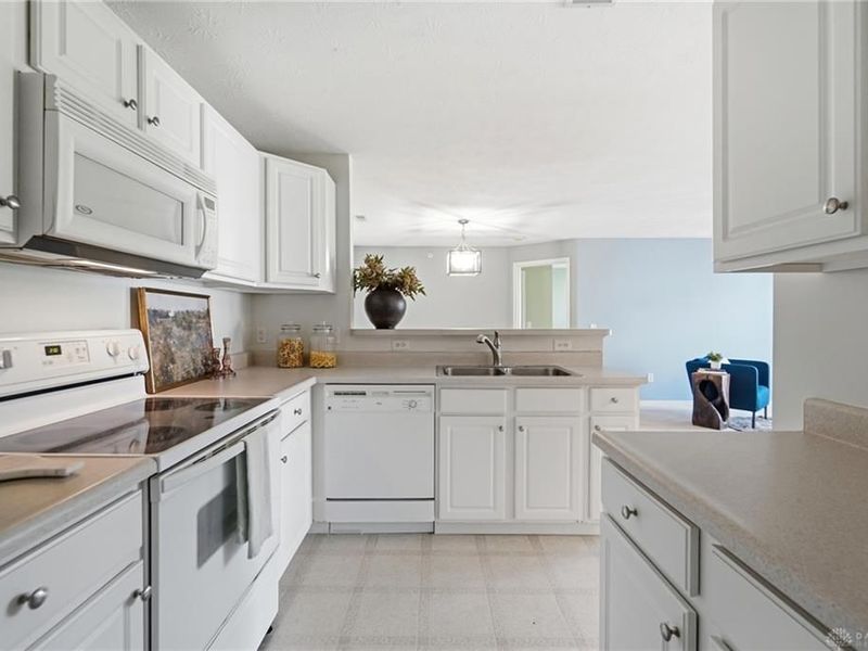 3045 Westminster Drive, Unit 207, Beavercreek, OH 45431 Photo 19