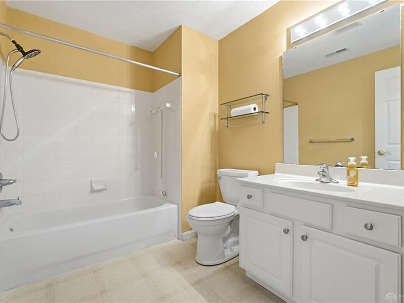 3045 Westminster Drive, Unit 207, Beavercreek, OH 45431 Photo 33