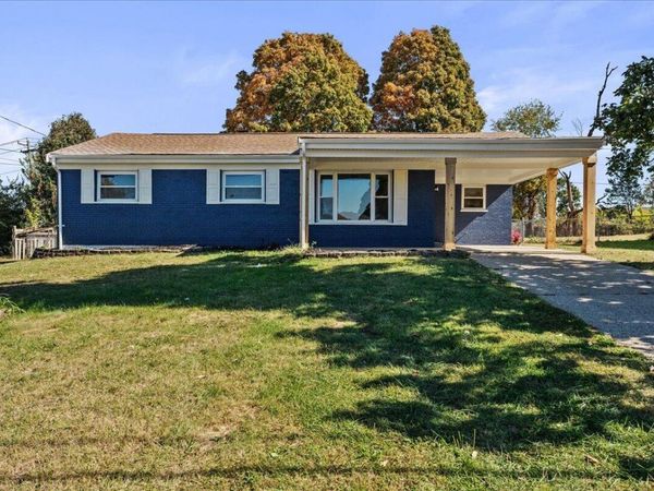 4 Airview Drive, Florence, KY 41042