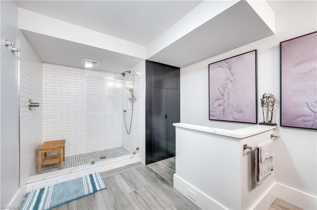 3951 Gulf Shore Blvd N, Unit 801, Naples, FL 34103 Photo