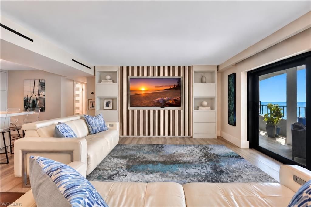 3951 Gulf Shore Blvd N, Unit 801, Naples, FL 34103 Photo