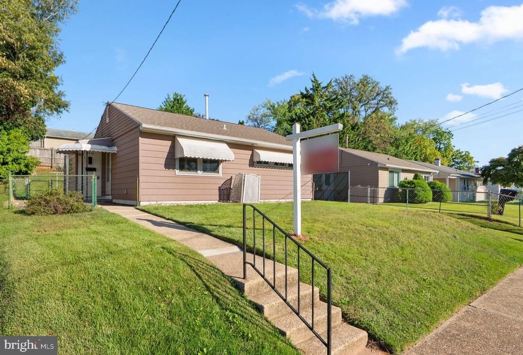 2415 Alma Road, Baltimore, MD 21227 Main Photo