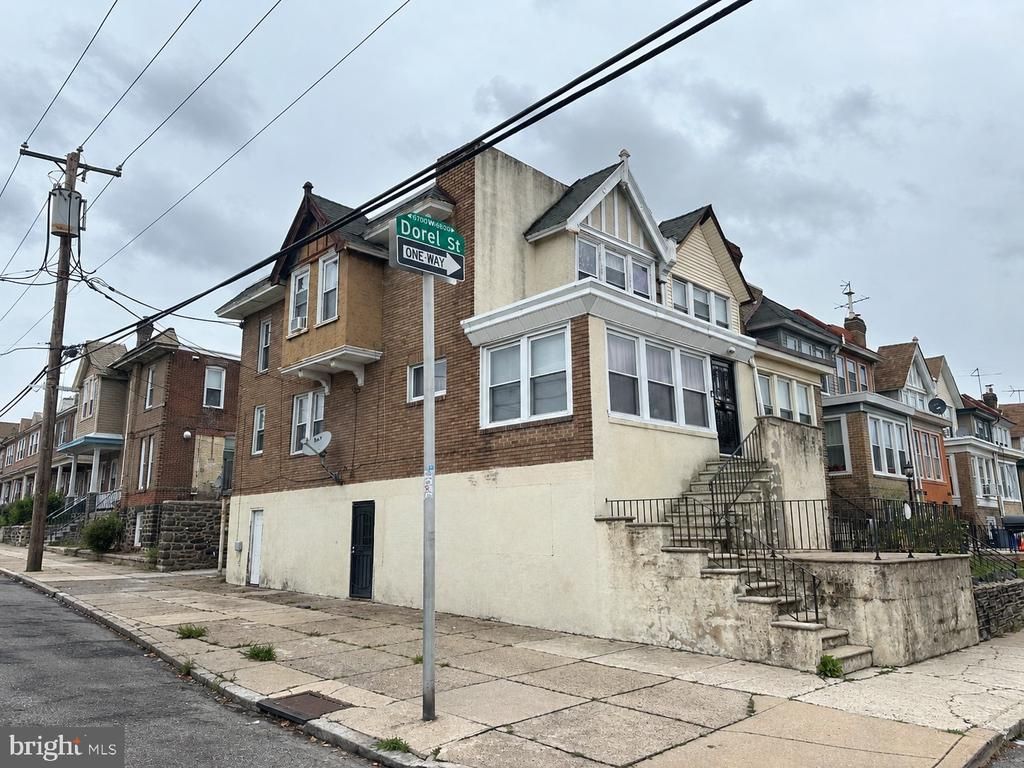 6651 DOREL STREET , PHILADELPHIA, PA 19142