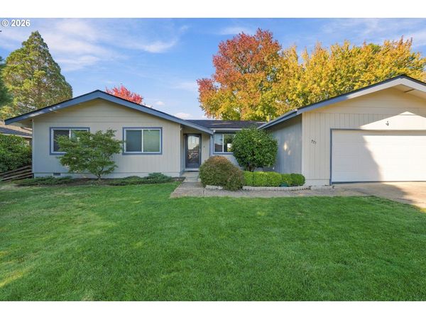 371 HAWTHORNE ST, Sutherlin, OR 97479