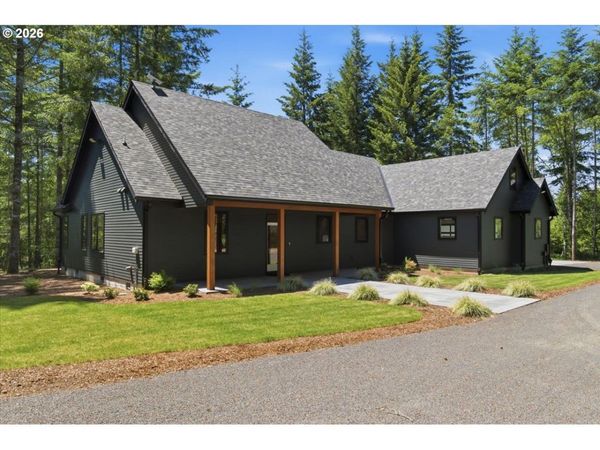 19850 WINTERS HILL RD, Silverton, OR 97381
