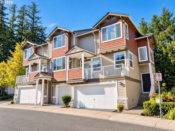 15480 SW SPARROW LOOP, Unit 102, Beaverton, OR 97007