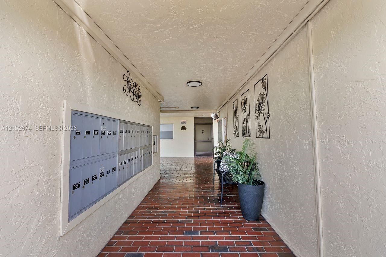 23249 N Barwood Ln N , Unit 102, Boca Raton, FL 33428 Photo