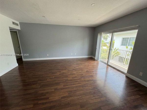 9260 Bay Harbor Ter , Unit 24, Bay Harbor Islands, FL 33154