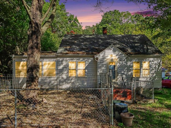 2523 Schippers Lane, Kalamazoo, MI 49048