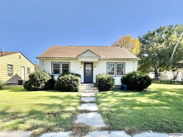 309 N Park Avenue, Oakland, NE 68045