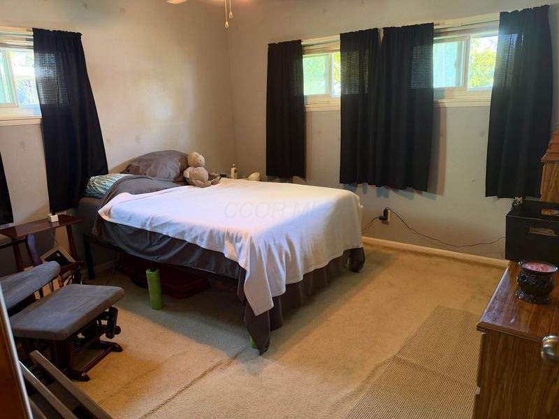 4132 Powell Avenue , Columbus, OH 43213 Photo 24