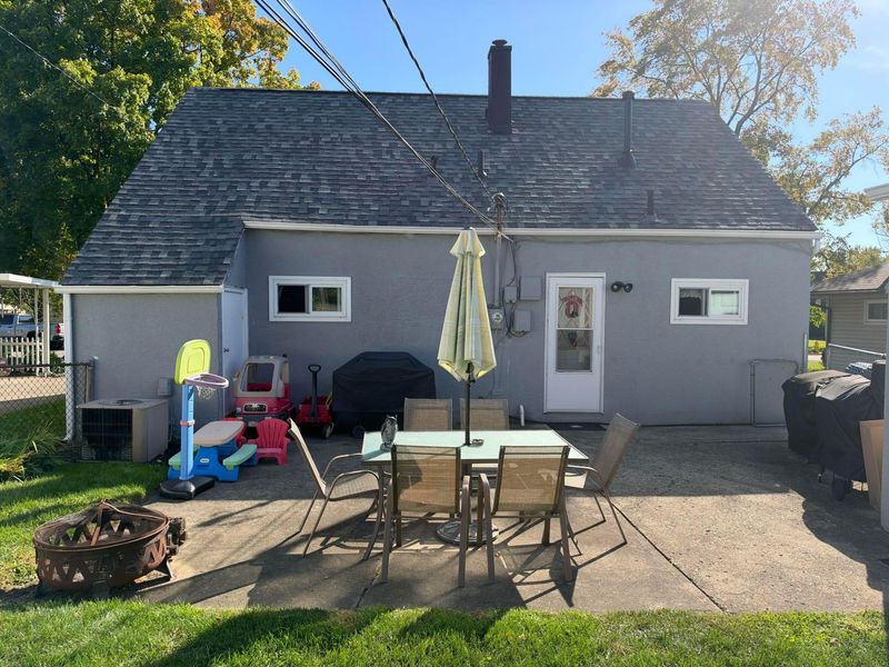 4132 Powell Avenue , Columbus, OH 43213 Photo 8